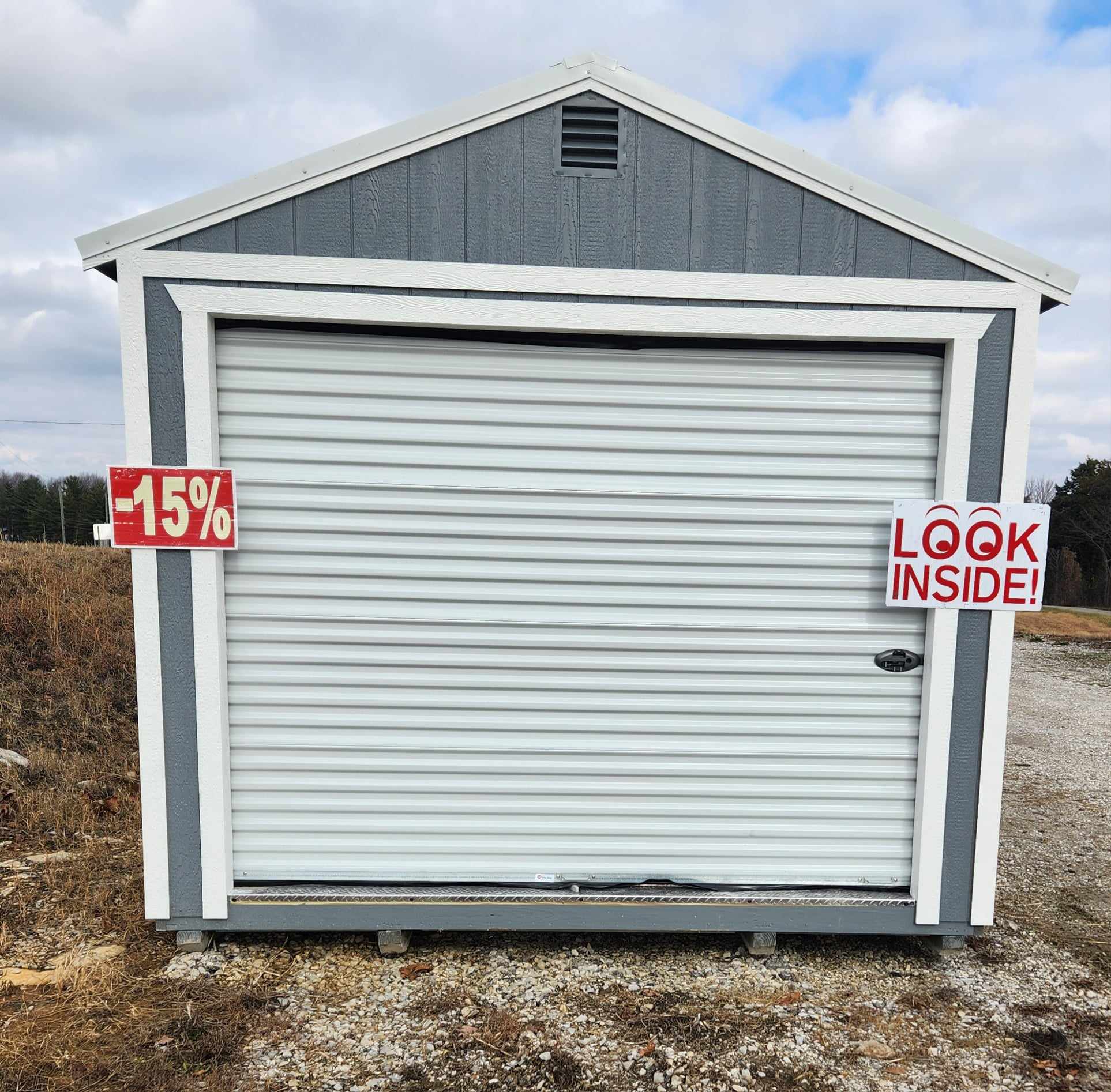 12×32 Garage