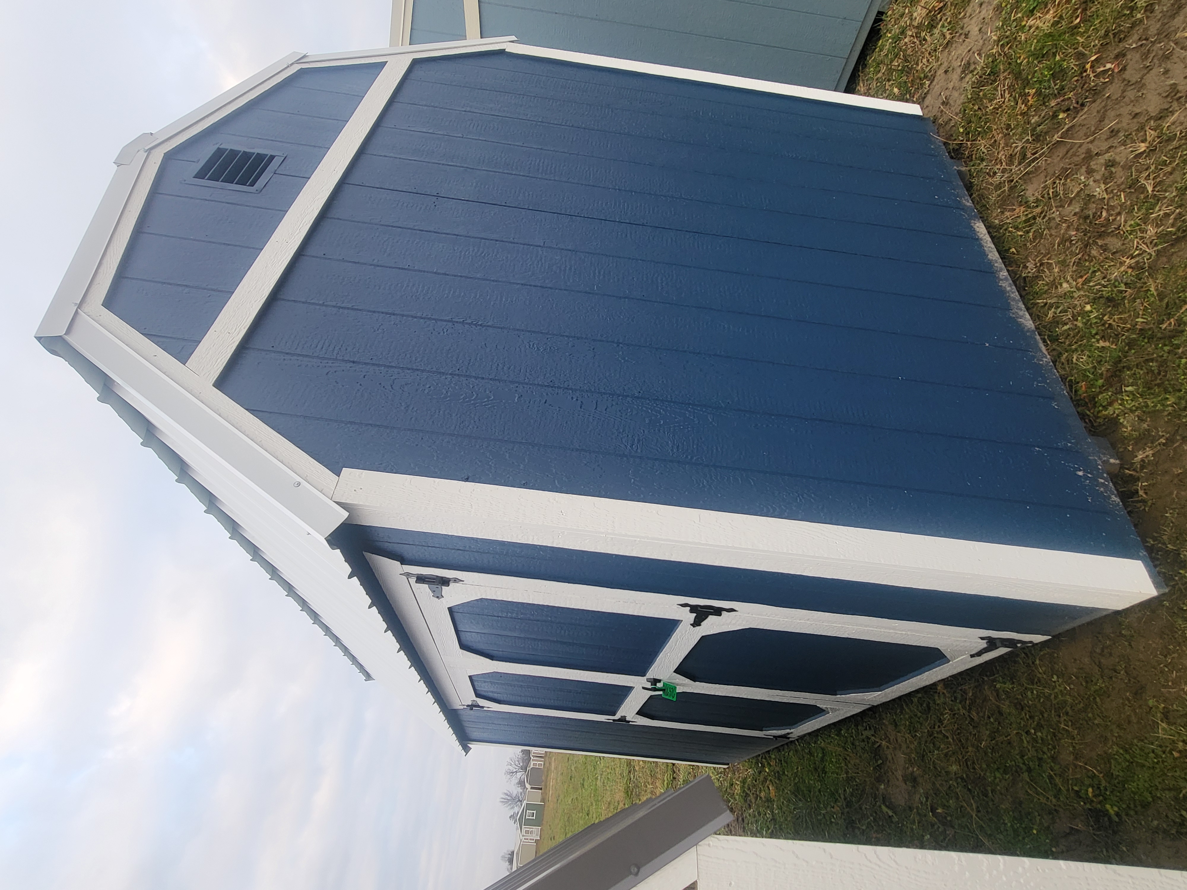 8×12 Side Lofted Barn
