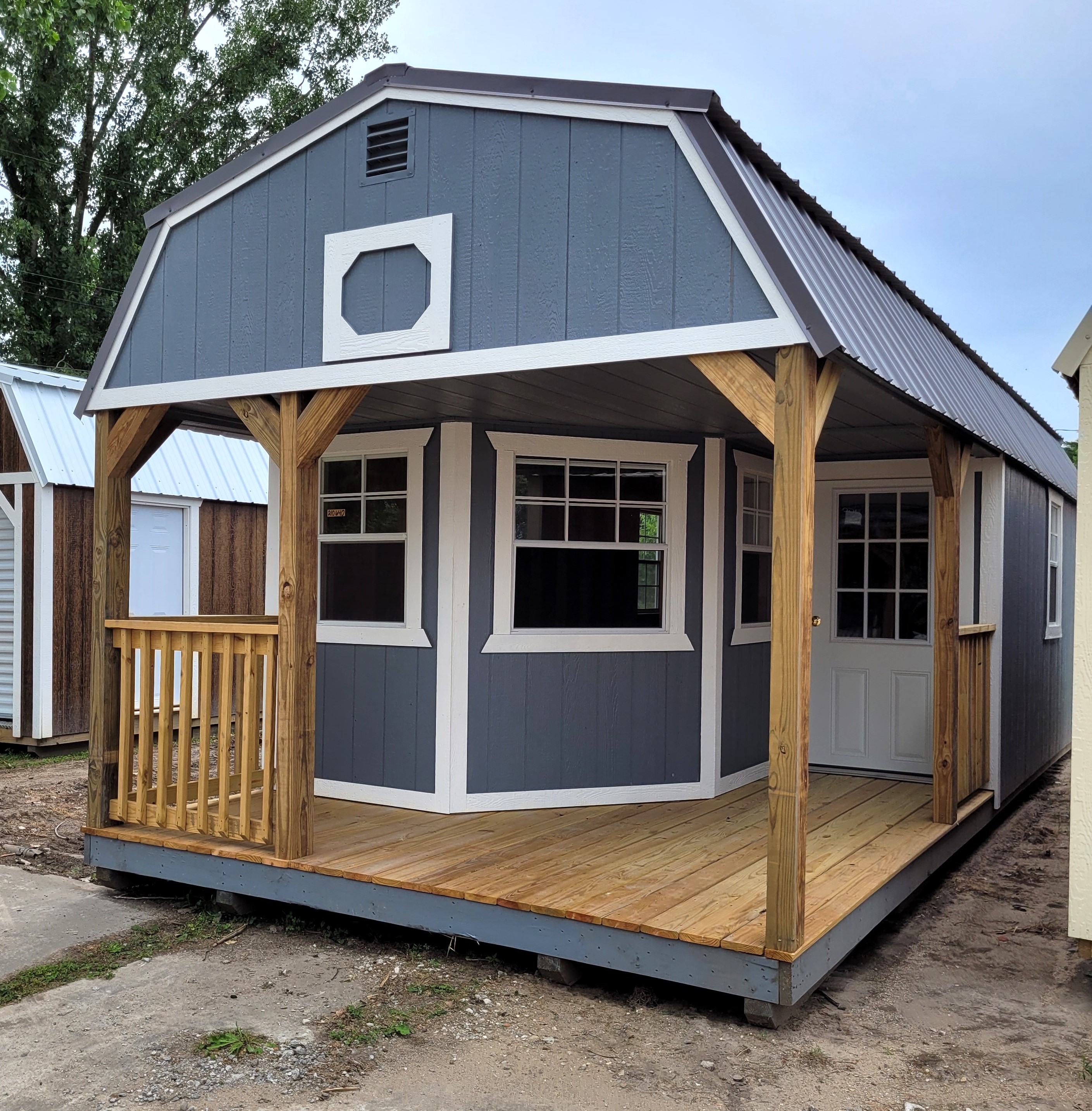12×32 Deluxe Lofted Barn Cabin
