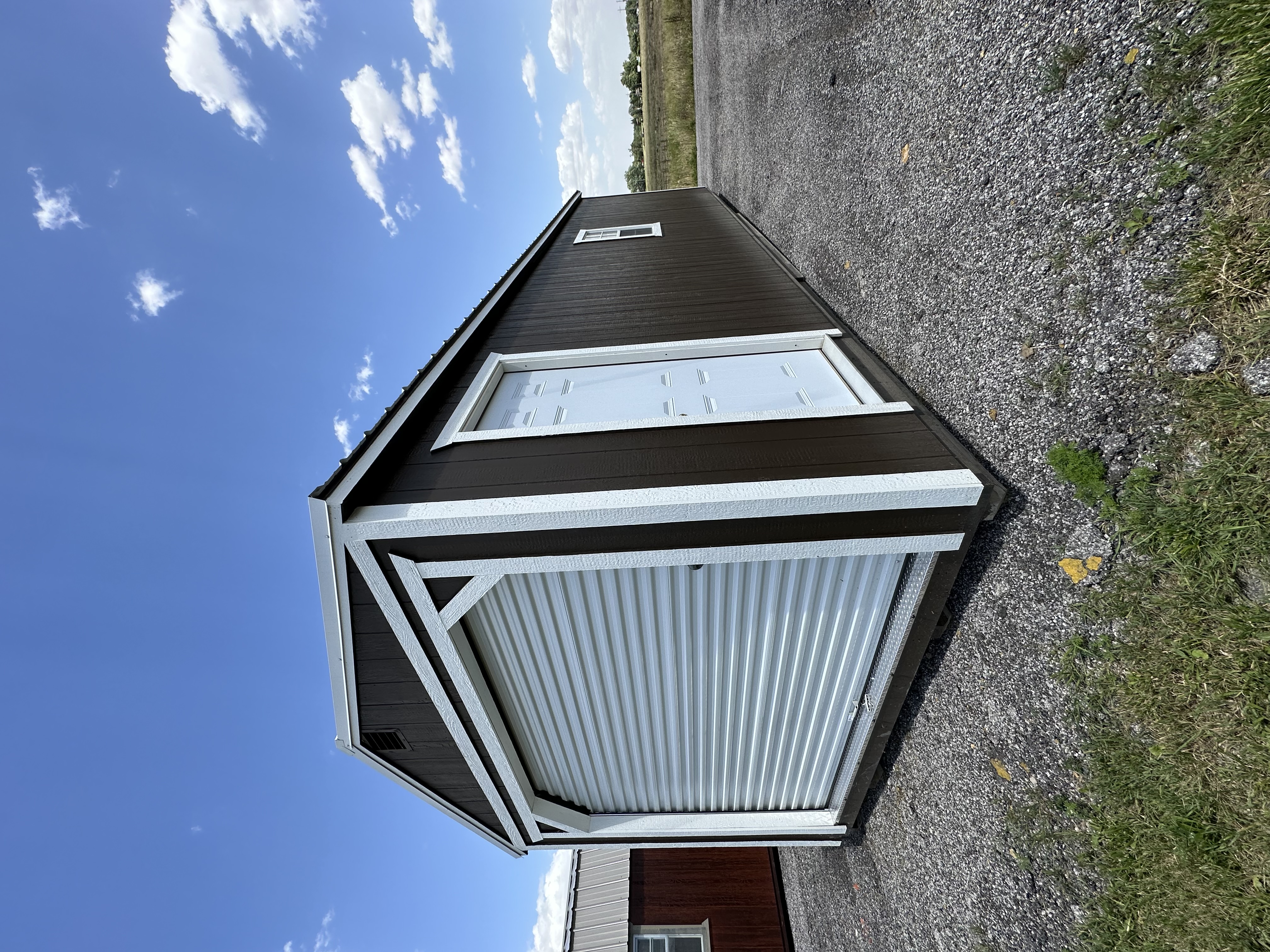 12×32 Garage