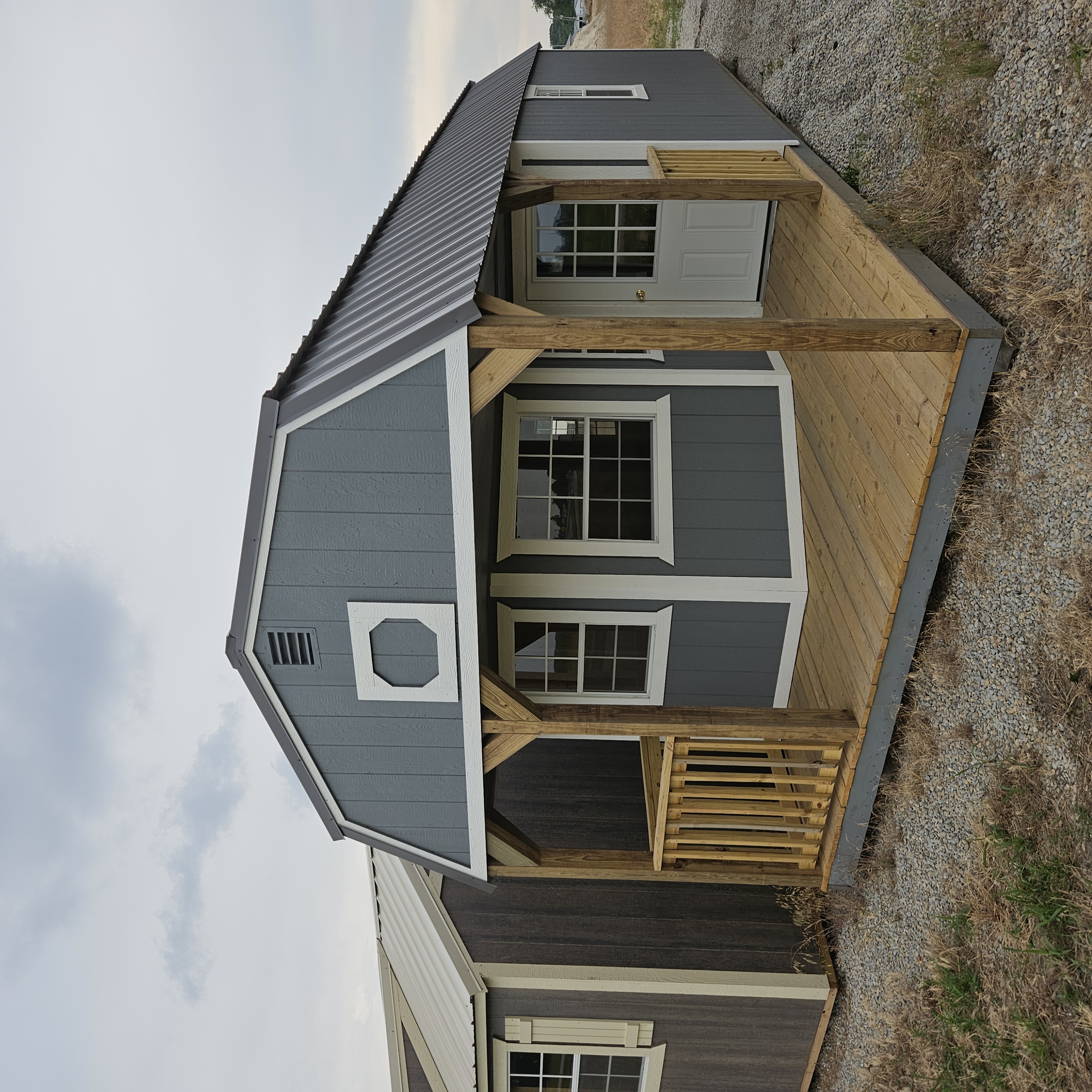 12×32 Deluxe Lofted Barn Cabin