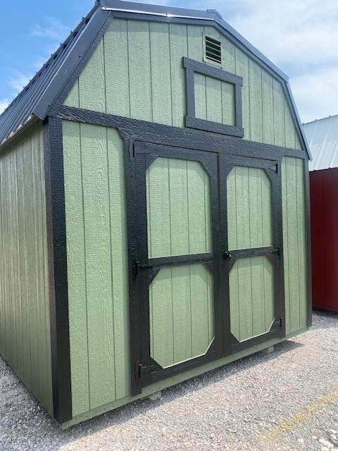 10×12 Lofted Barn