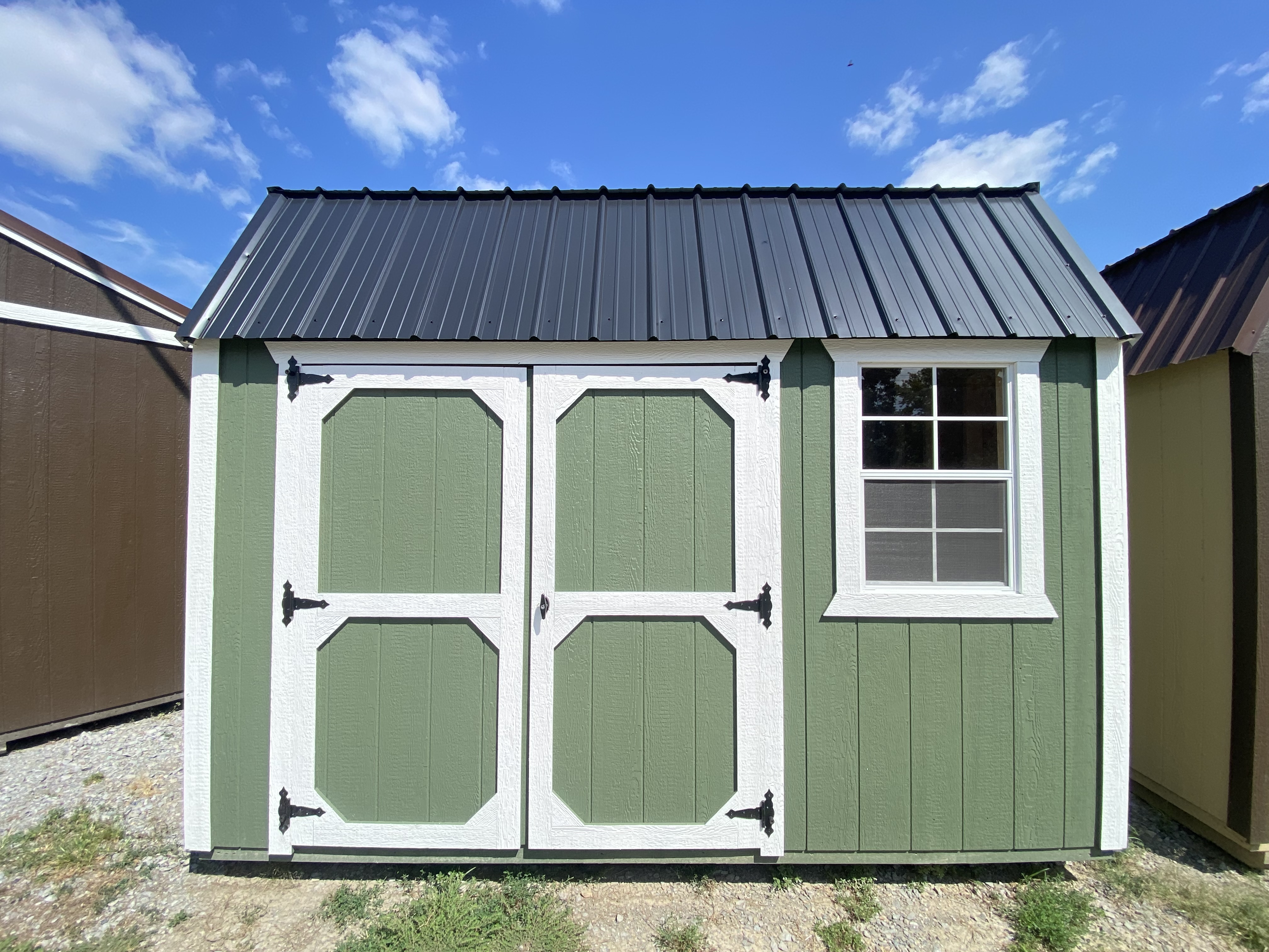 8×12 Side Lofted Barn