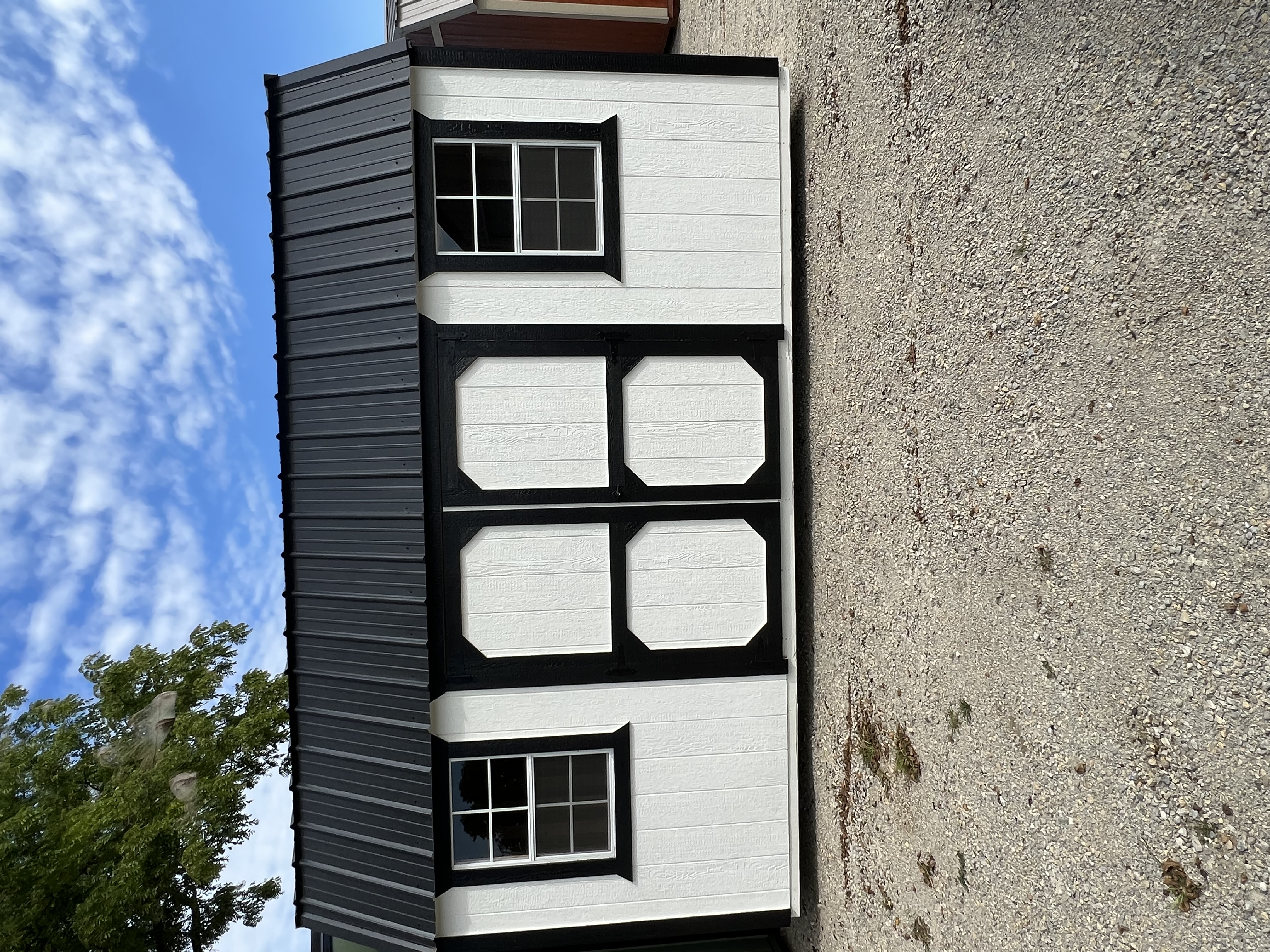 10×16 Side Lofted Barn