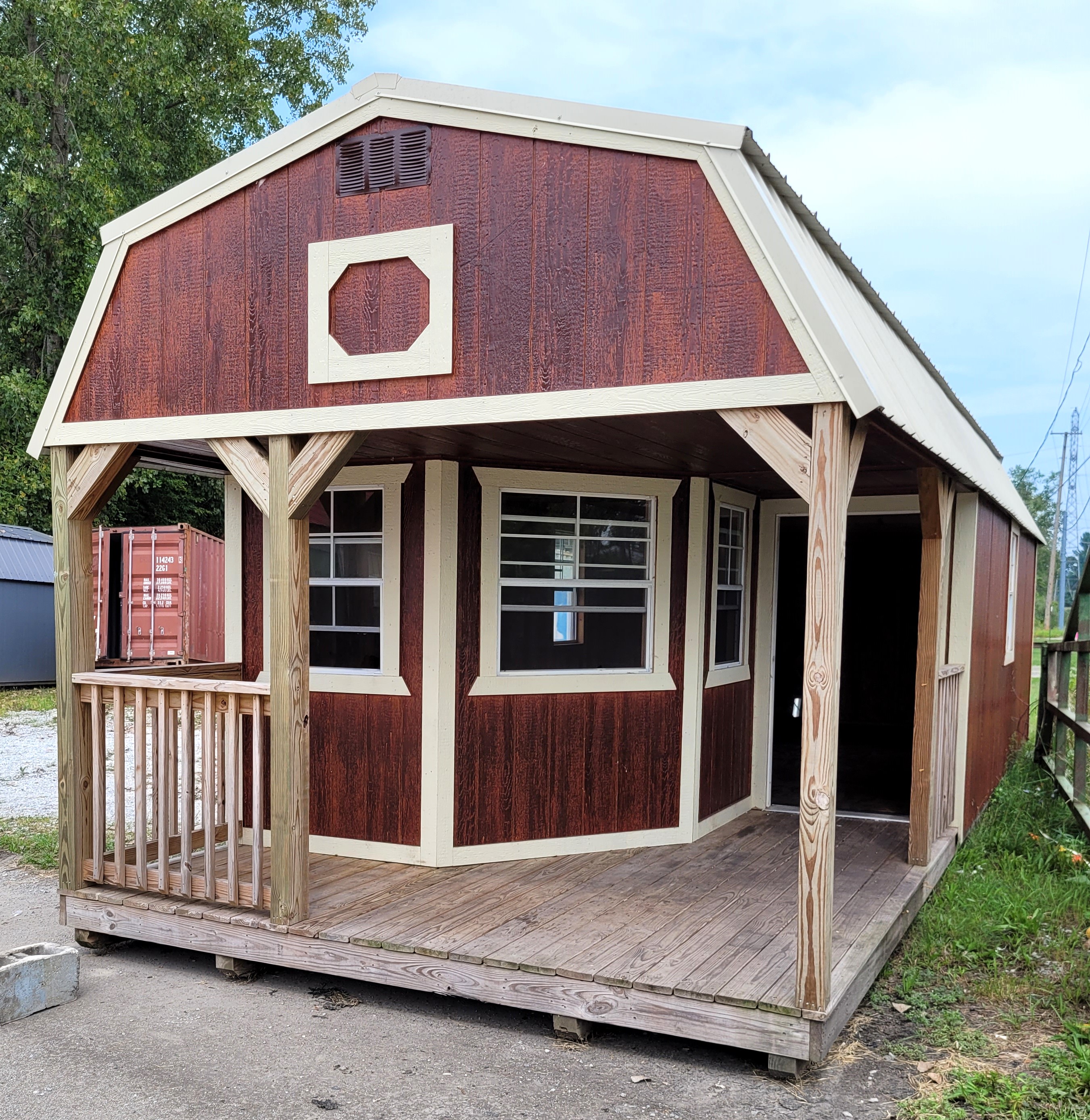 12×32 Deluxe Lofted Barn Cabin