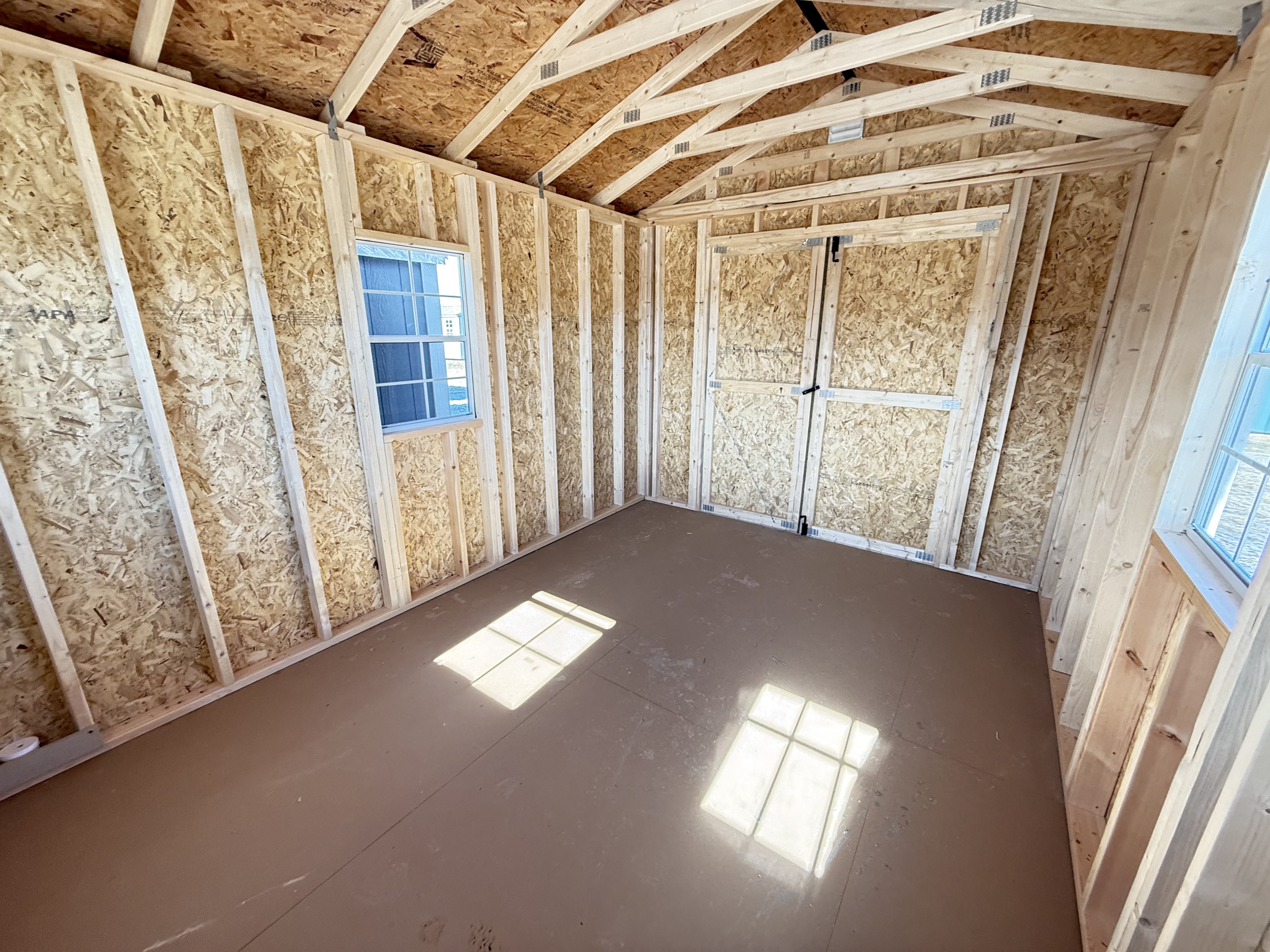 10 x 18 Cabin – photo 3