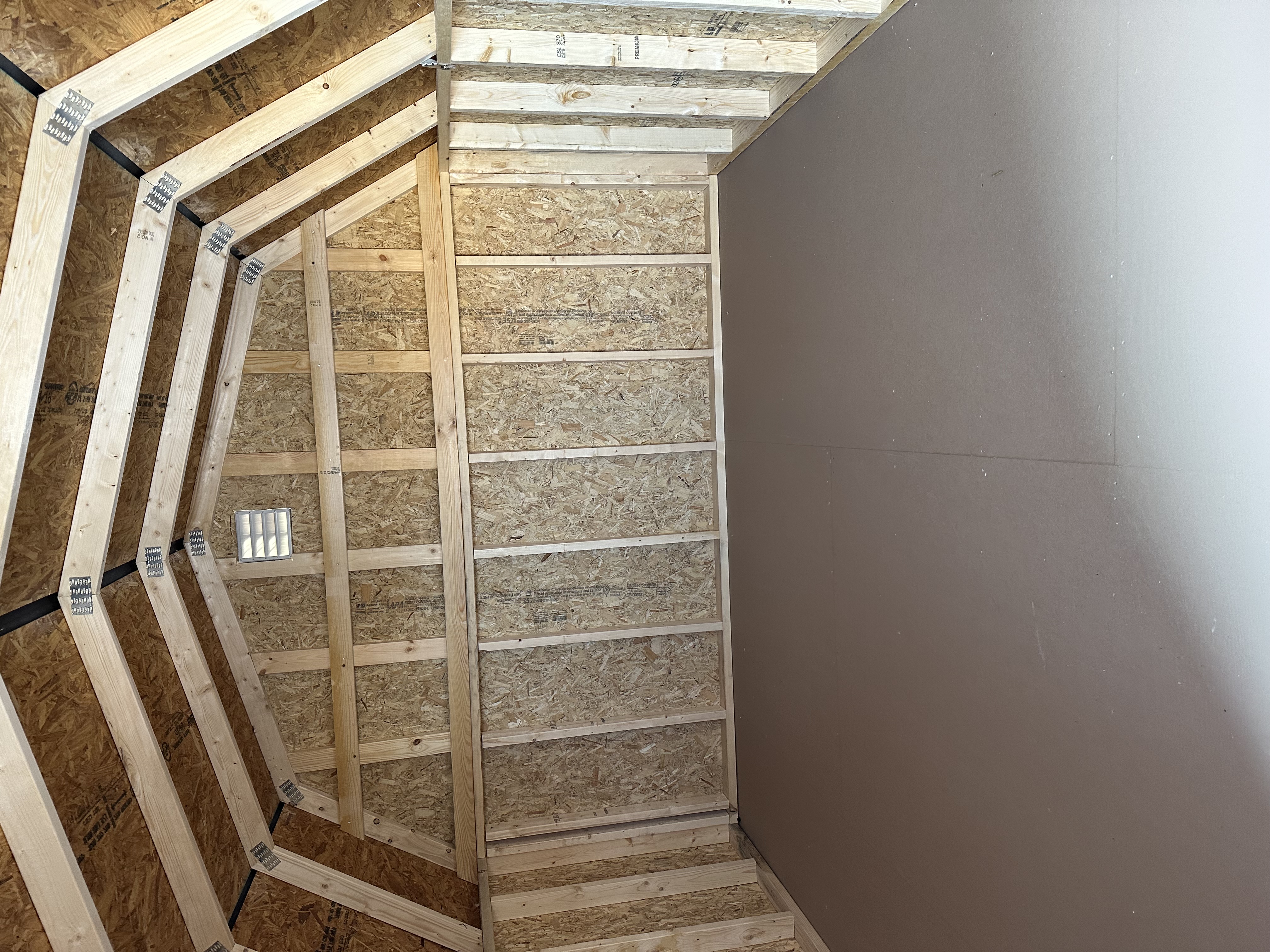 10 x 12 Barn – 2